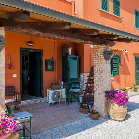 La Locanda Country House Borgo Montenero Exteriör bild