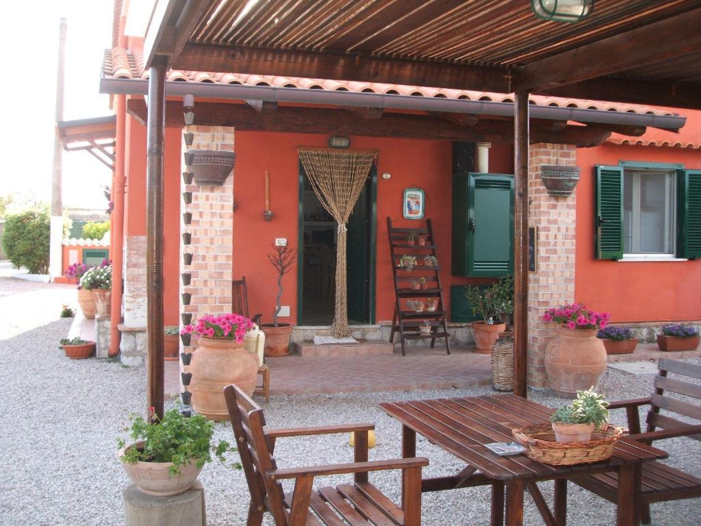 La Locanda Country House Borgo Montenero Exteriör bild
